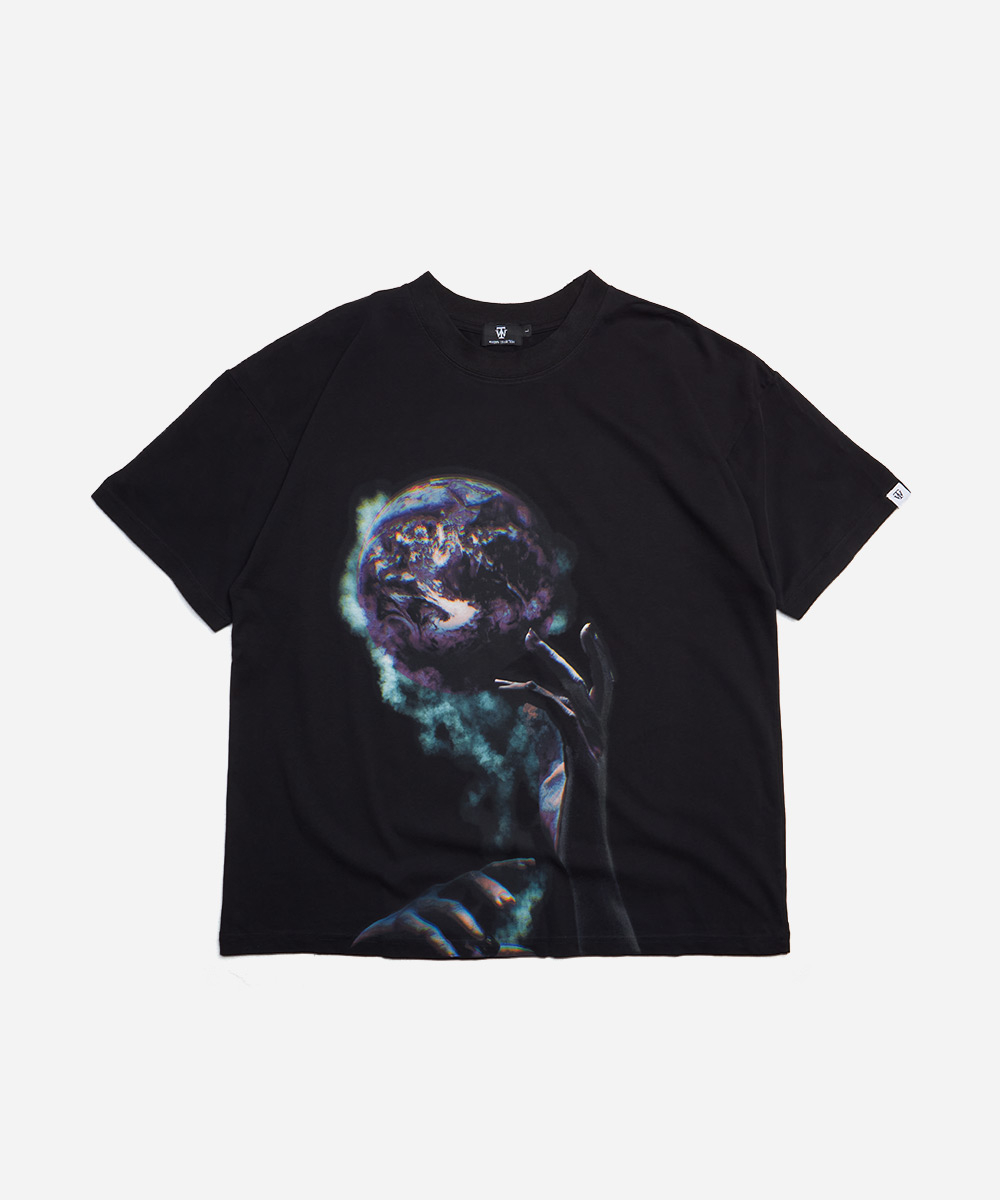 Buy Globe T-Shirt - Off Black | TINYxWRLD